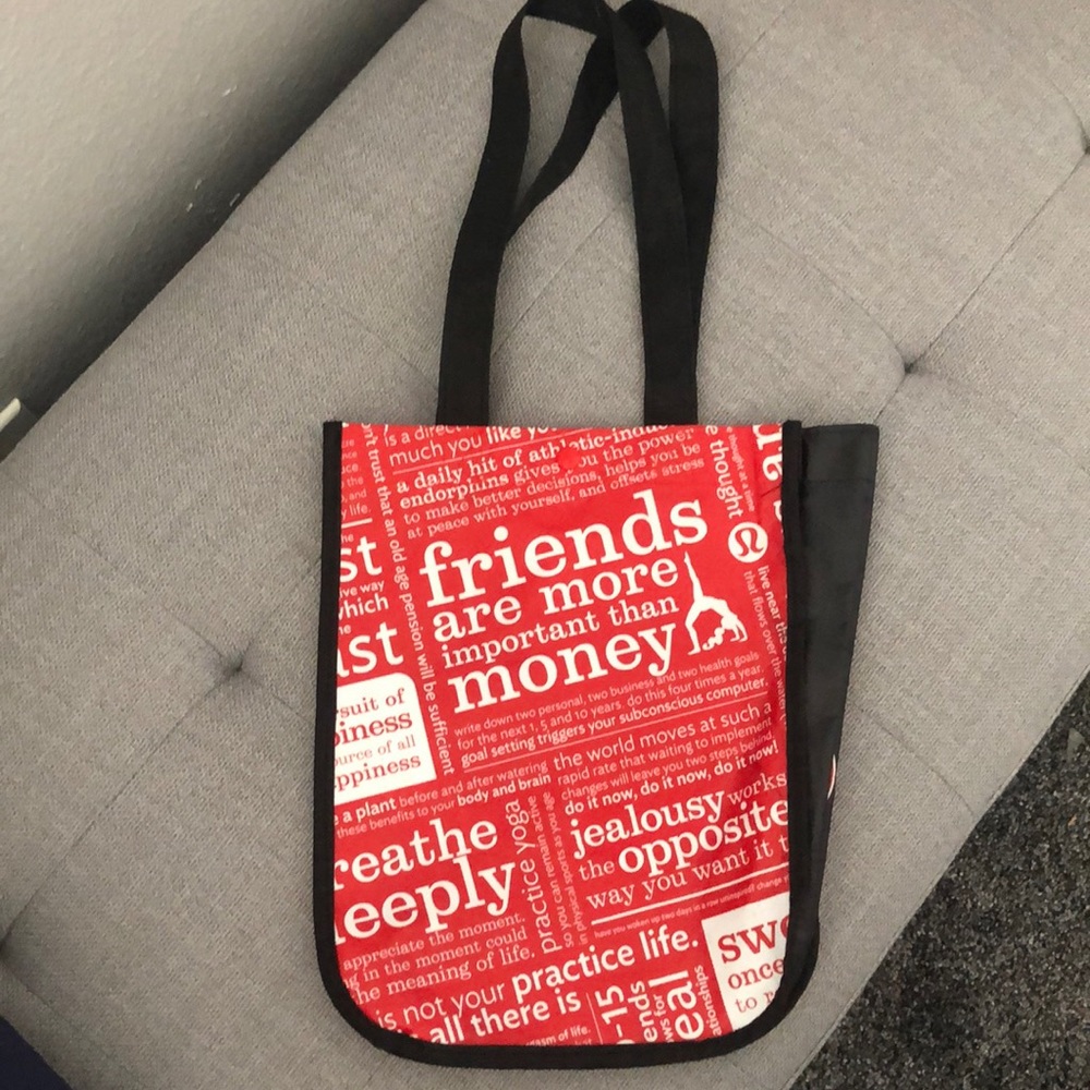 Lululemon tote bag